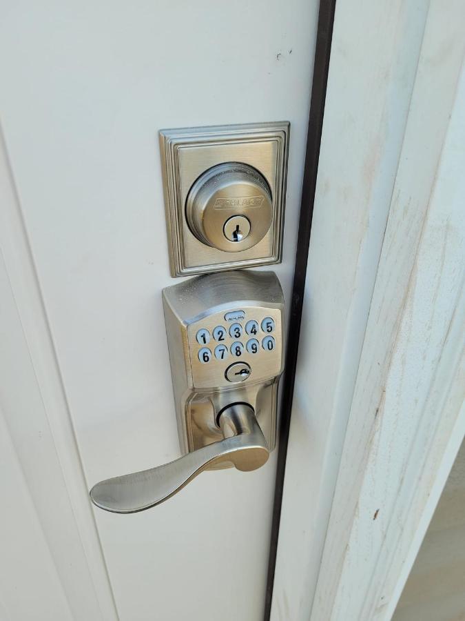 Great Little Guest Suite With Private Entry & Deck! Pet Friendly & 30 Mins To Nashville! Ashland City Esterno foto